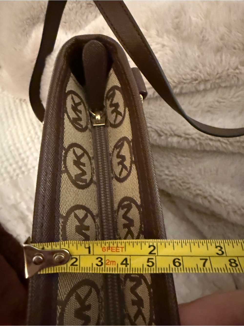 💥MOVING SALE💥Michael Kors Kempton Signature Large Pocket Crossbody. NWOT - Picture 11 of 13